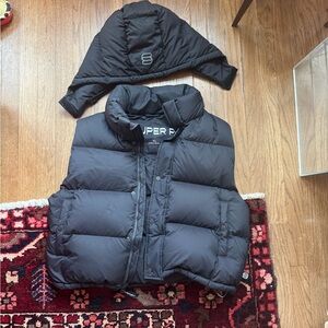Aritzia Super Puff Vest and Hood size XL